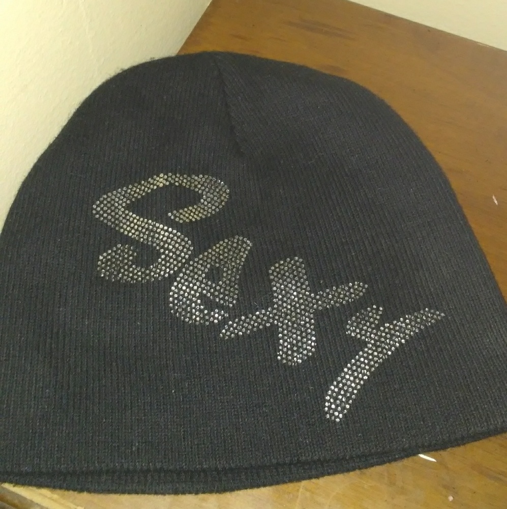 Women's Black Hat